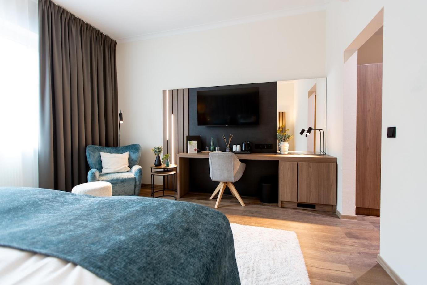 Korbstadthotel Krone Лихтенфельс Экстерьер фото