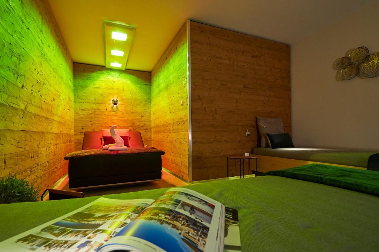 Korbstadthotel Krone Лихтенфельс Экстерьер фото